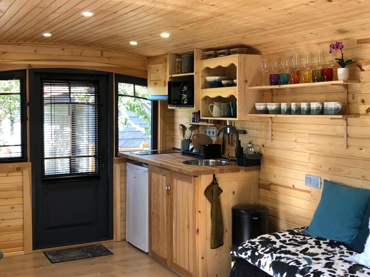Roulotte Gites O Bien-Etre Massage Spa Sejour Bien-Etre En Hebergement Insolite Roulotte Karantez Ou En Gites Melon Ou Yock A 800 M Des Plages Maison D'Hote Drogou Порсподе Екстер'єр фото