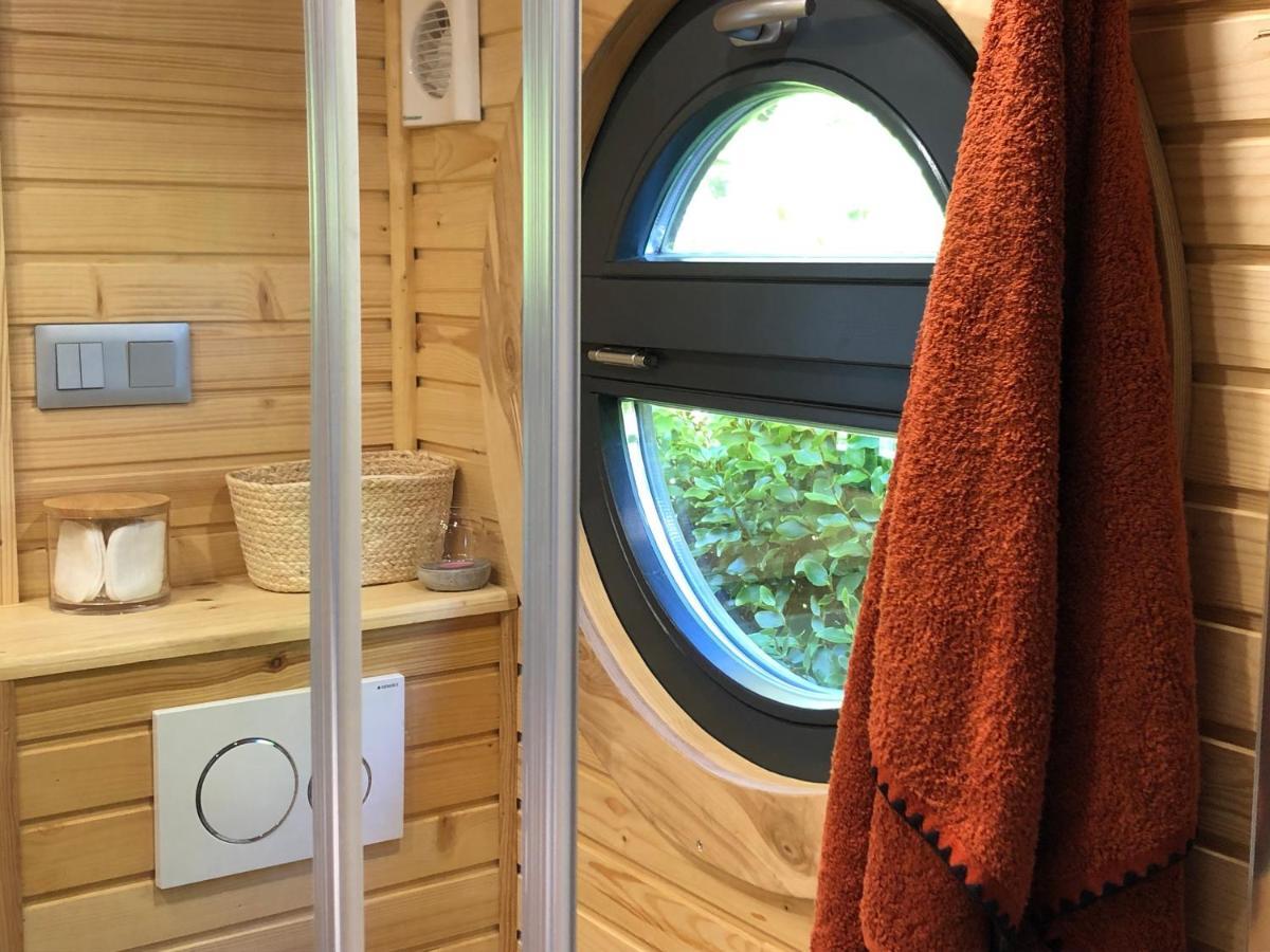 Roulotte Gites O Bien-Etre Massage Spa Sejour Bien-Etre En Hebergement Insolite Roulotte Karantez Ou En Gites Melon Ou Yock A 800 M Des Plages Maison D'Hote Drogou Порсподе Екстер'єр фото
